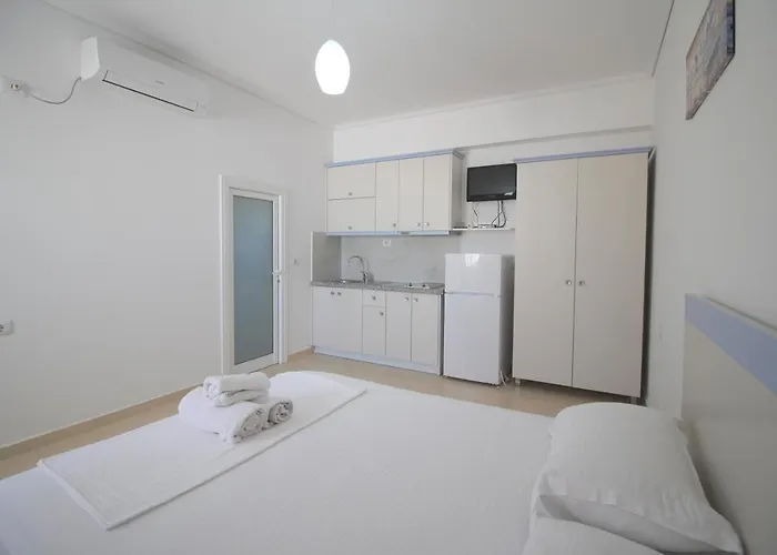 Taku Apartman