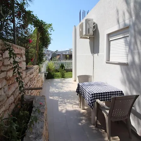 Taku 公寓 卡萨米尔